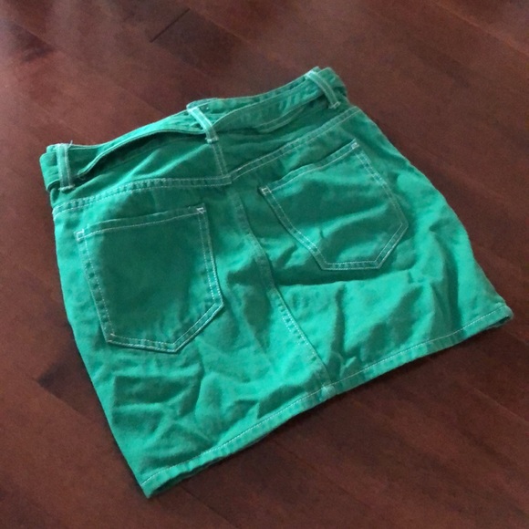Green belted denim mini skirt - Picture 4 of 5